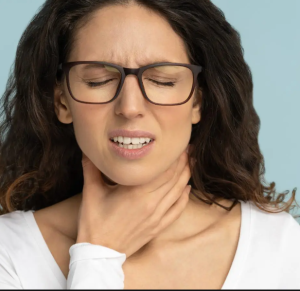 Read more about the article Chronic Hoarseness in Singers and Professional Voice Users